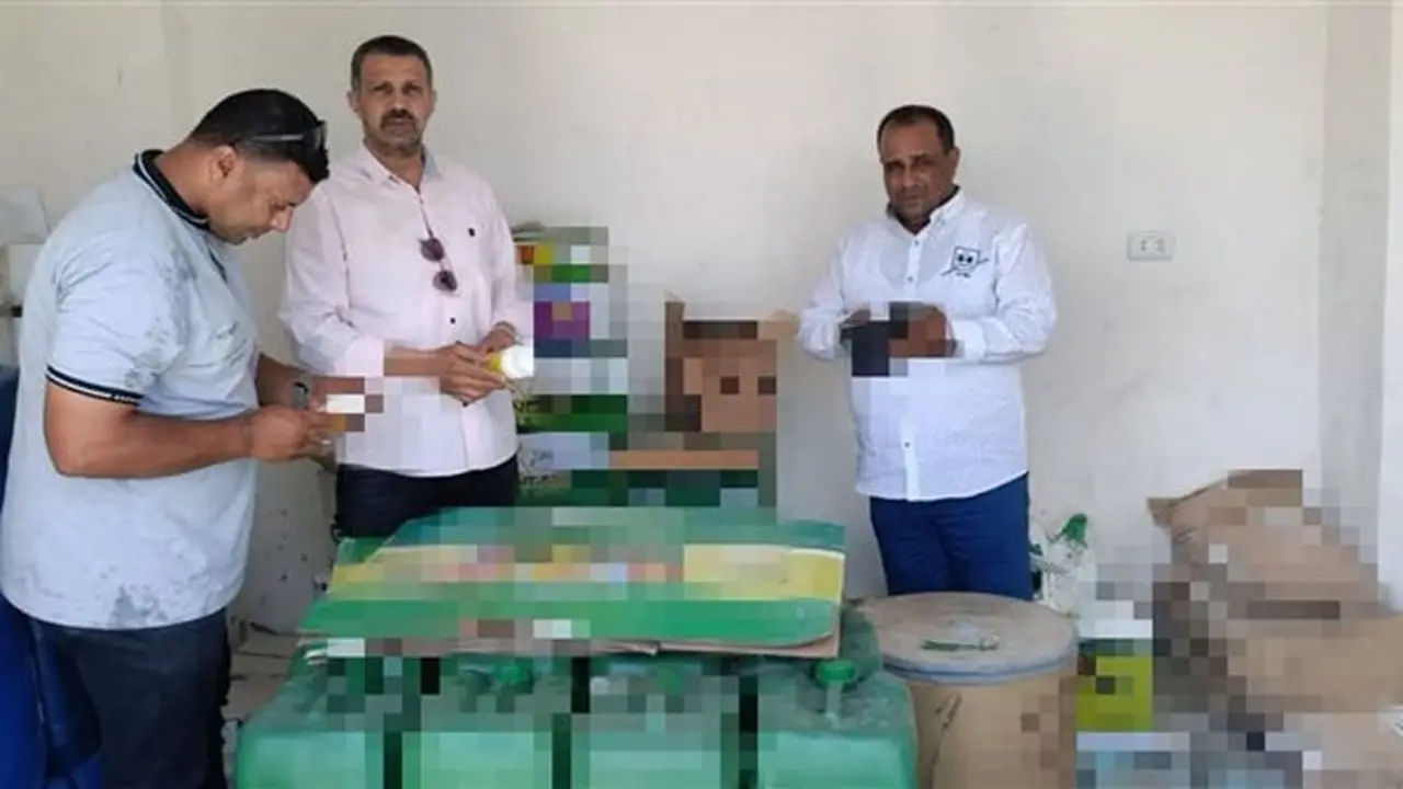 مديرية تموين البحيرة تضبط 5 أطنان من كبريتات الكالسيوم ومبيدات زراعية منتهية الصلاحية