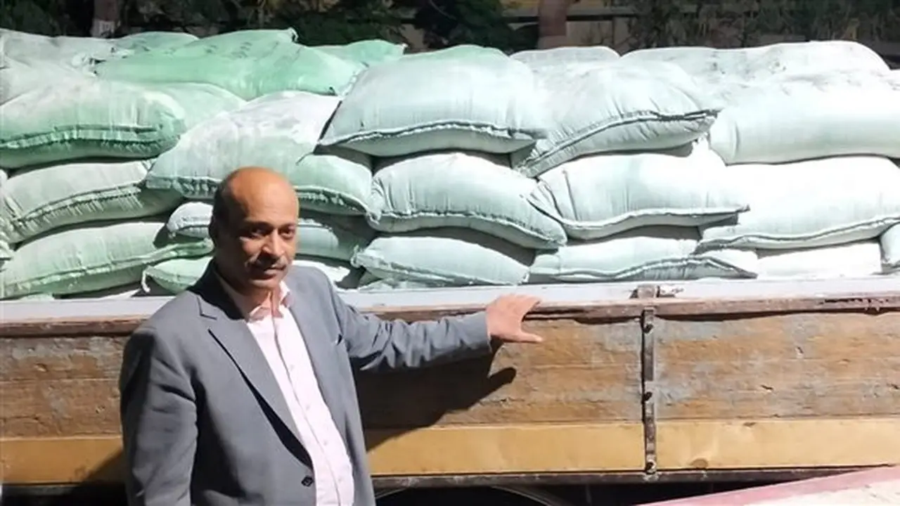 تموين الغربية ينجح في إحباط تهريب 123 شيكارة دقيق مدعم