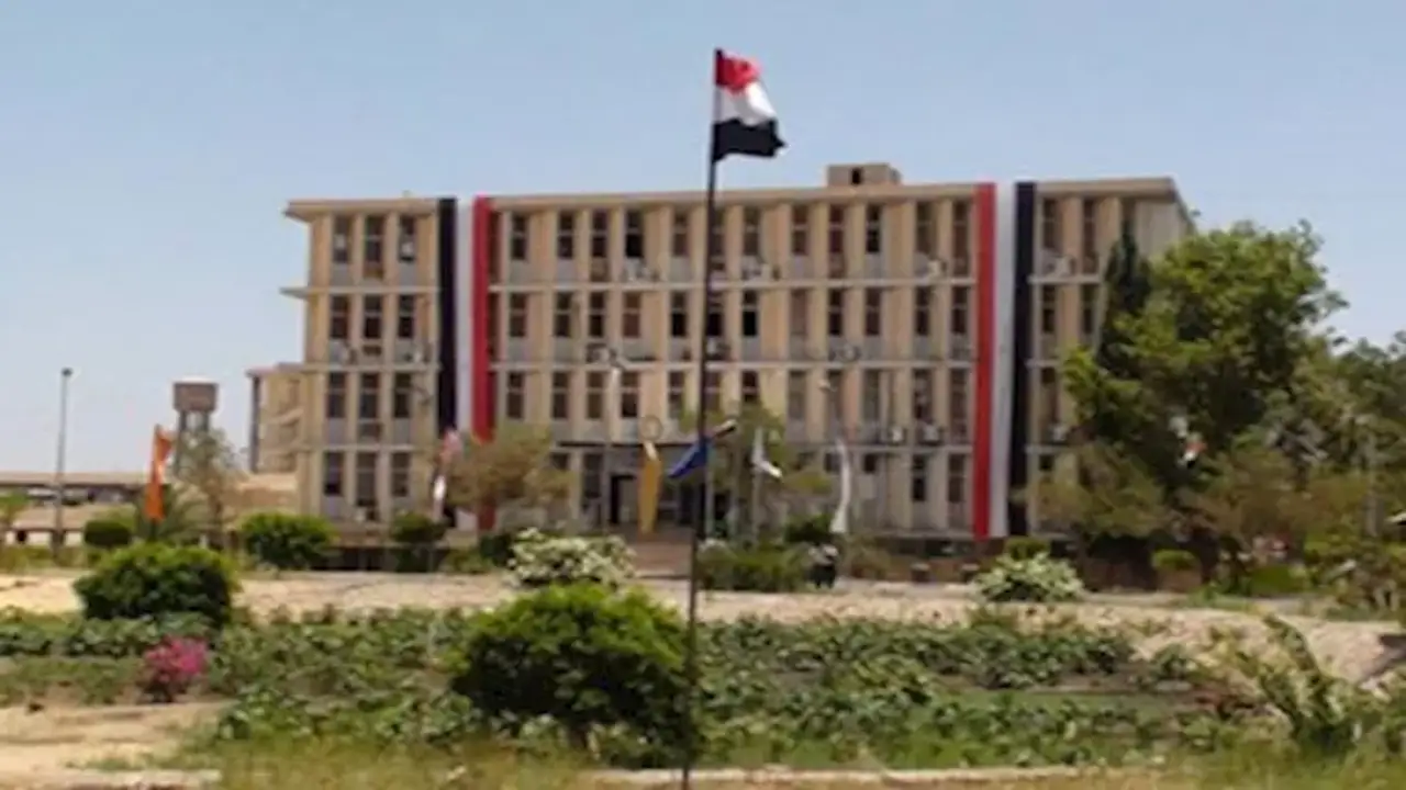 جامعة أسوان تؤكد عودة العمالة المؤقتة تدريجياً وتنفي الاستغناء عنها