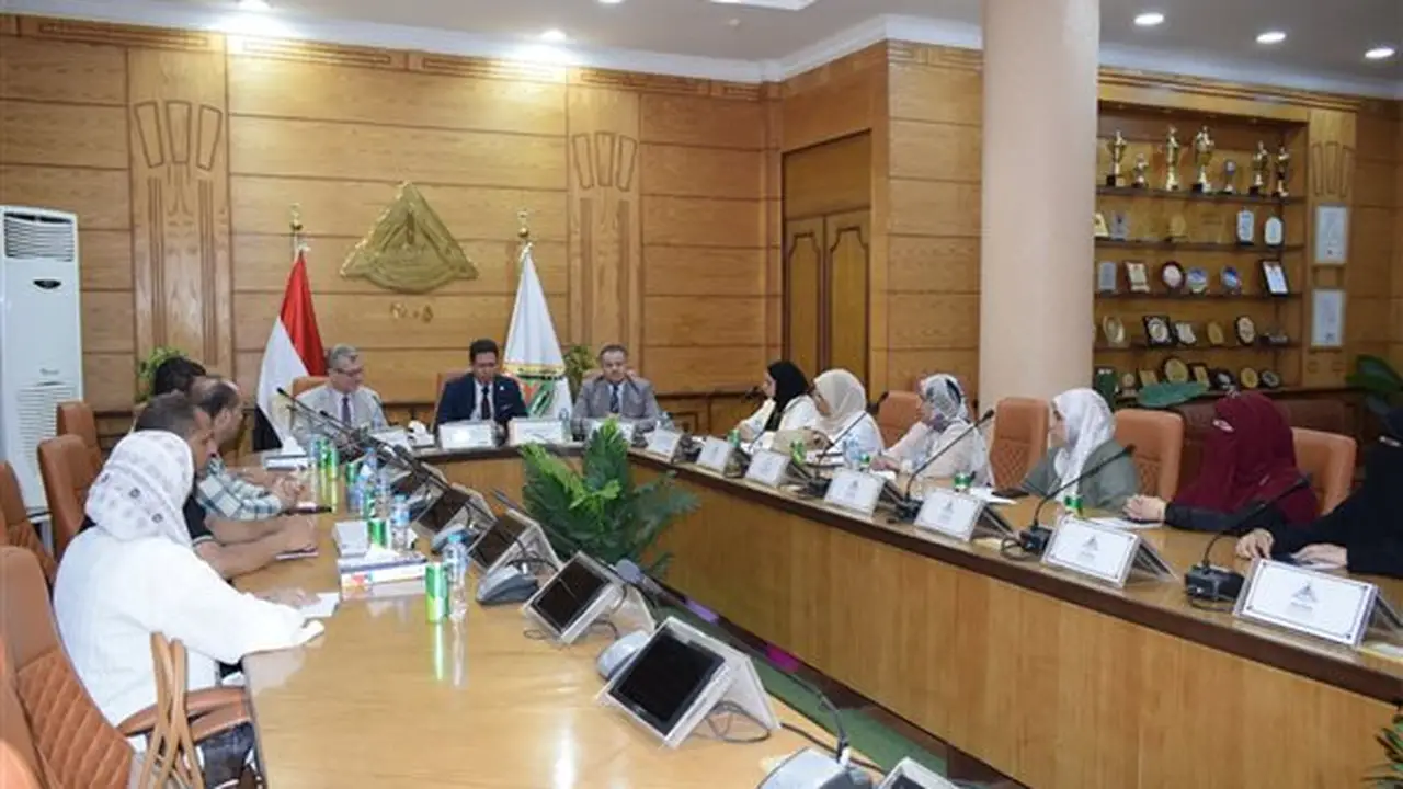 جامعة بنها تقترب من اعتماد مستشفى الجراحة وفق معايير GAHAR