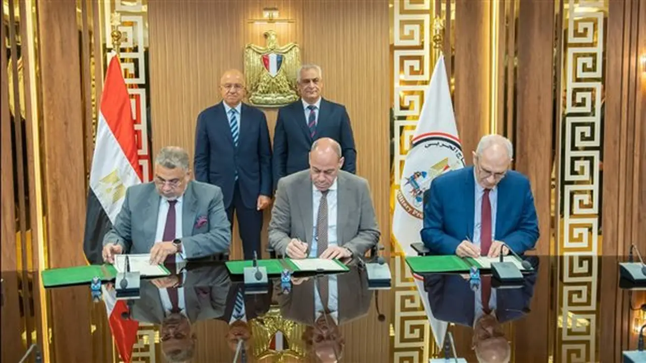 توقيع بروتوكول تعاون بين “الإنتاج الحربي” و”اتحاد الصناعات المصرية” بحضور وزير الدولة جمبلاط