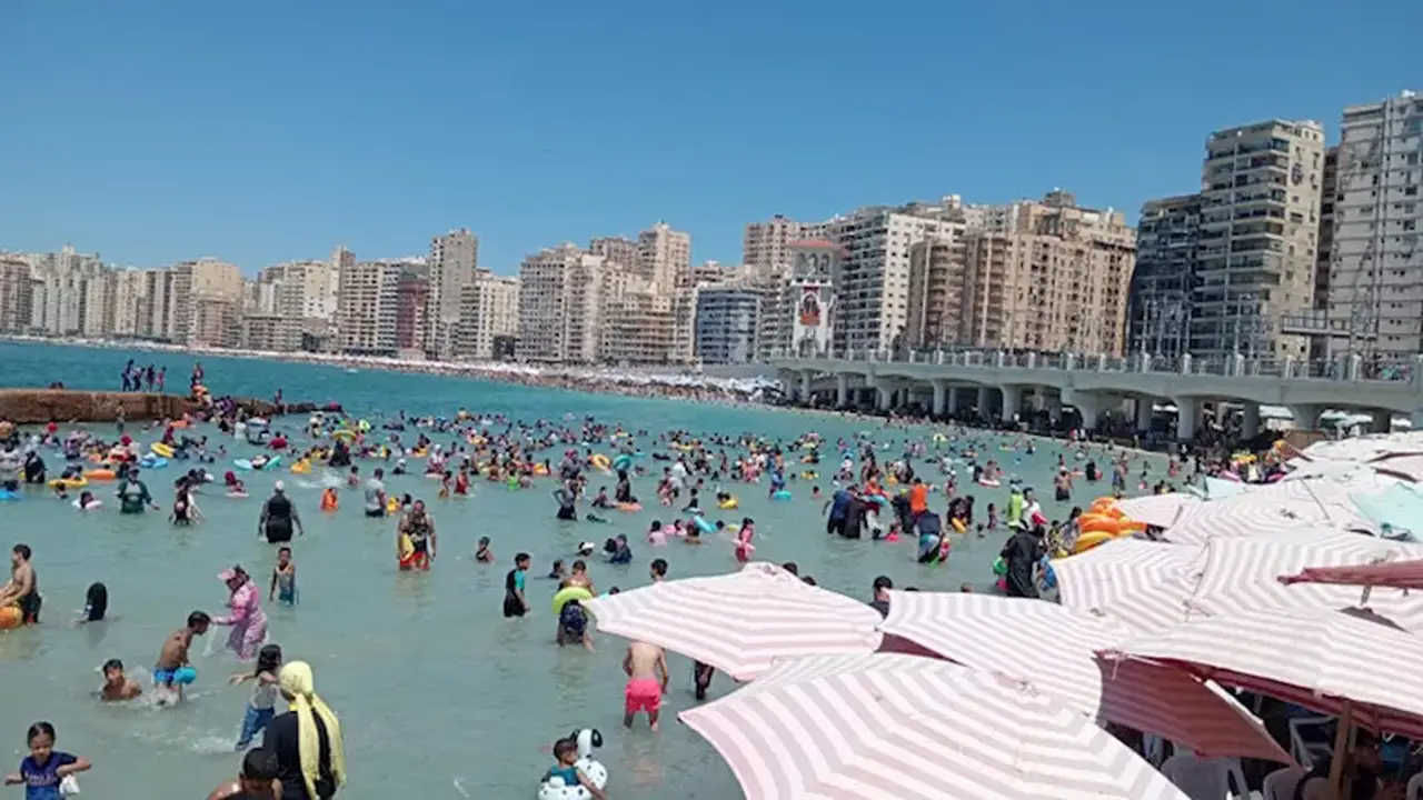 الأرصاد الجوية تحذر من رطوبة تصل إلى 95% ودرجات حرارة تبلغ 41 درجة مئوية