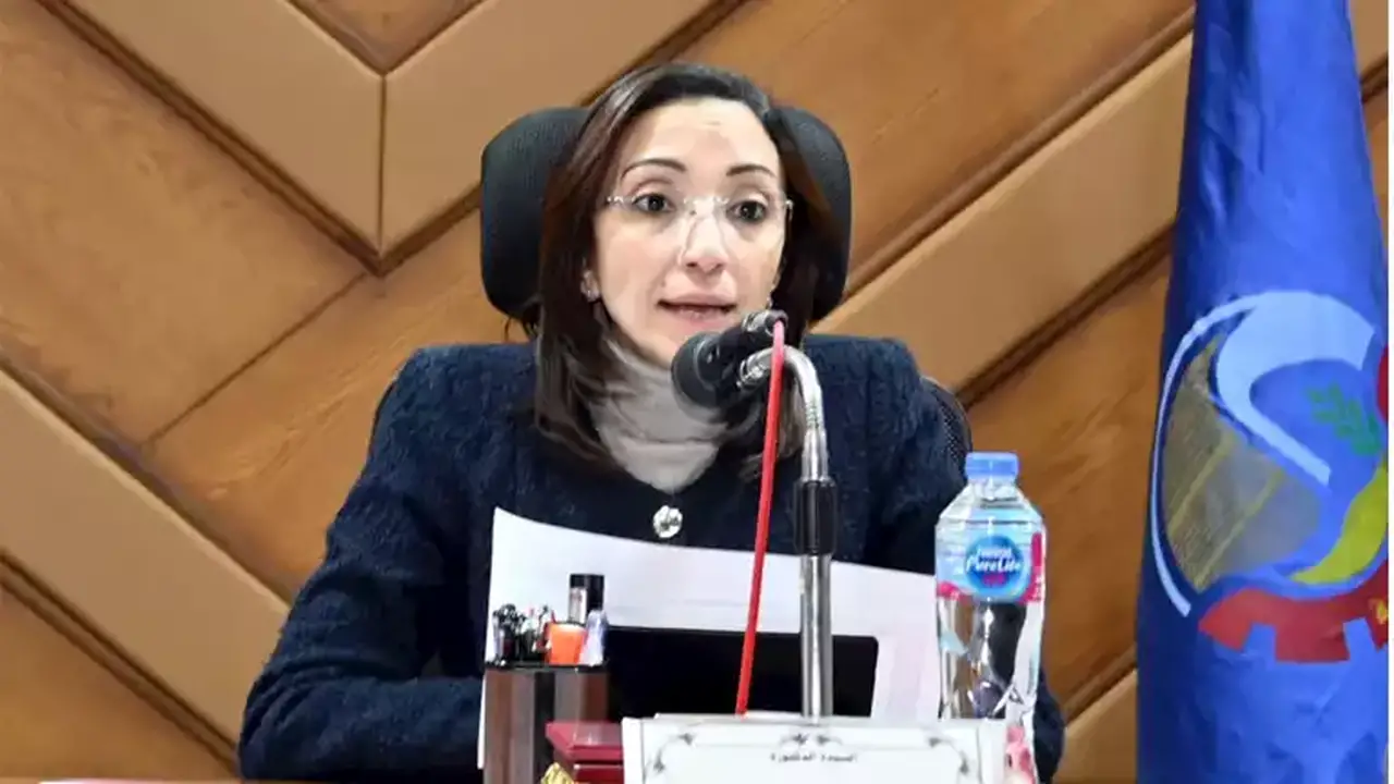 محافظ البحيرة تُصدر حركة تنقلات محدودة لرؤساء مراكز رشيد وبدر وإدكو
