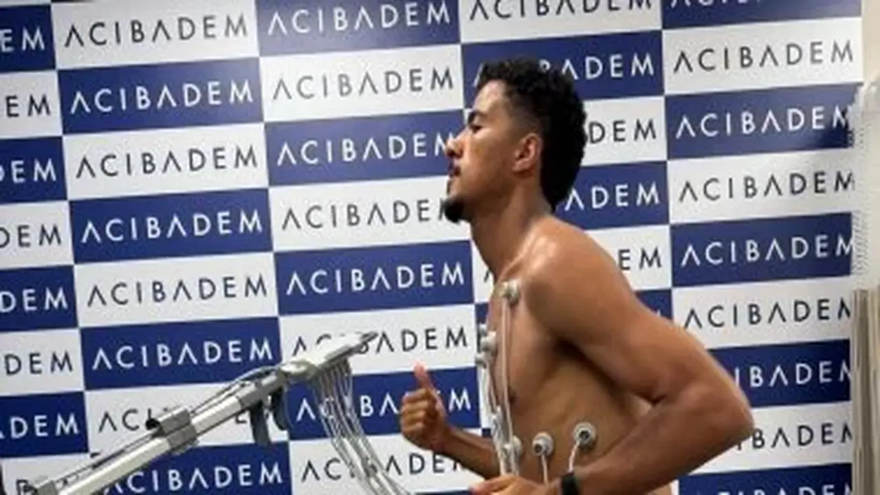 حسام عبد المجيد ينضم لمعسكر لودوجوريتس البلغاري استعدادًا لمشواره الاحترافي