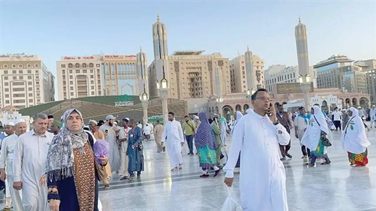 حكم زيارة مساجد المدينة المنورة مهد الإسلام