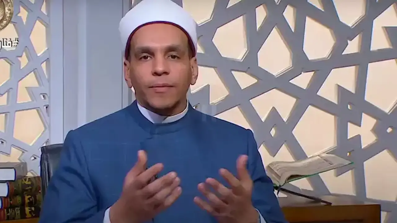 حكم شرعي: هل يجوز تأخير الصلاة لمتابعة مباريات كأس العالم؟