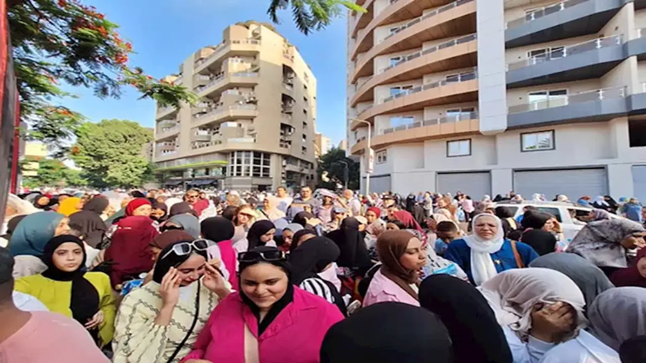 نموذج إجابة امتحان اللغة الإنجليزية للثانوية العامة 2026.. راجع إجاباتك الآن