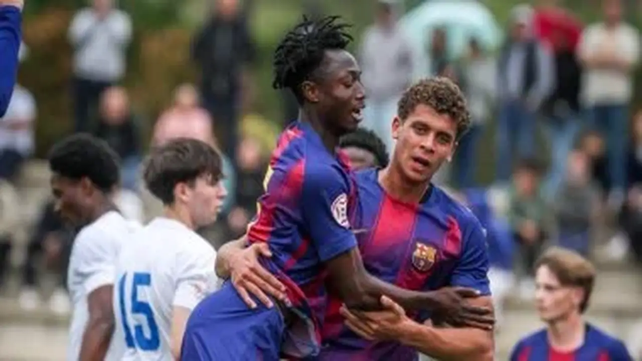 حمزة عبد الكريم يسجل هدفًا في فوز برشلونة 4-1 على يوروبا ودياً