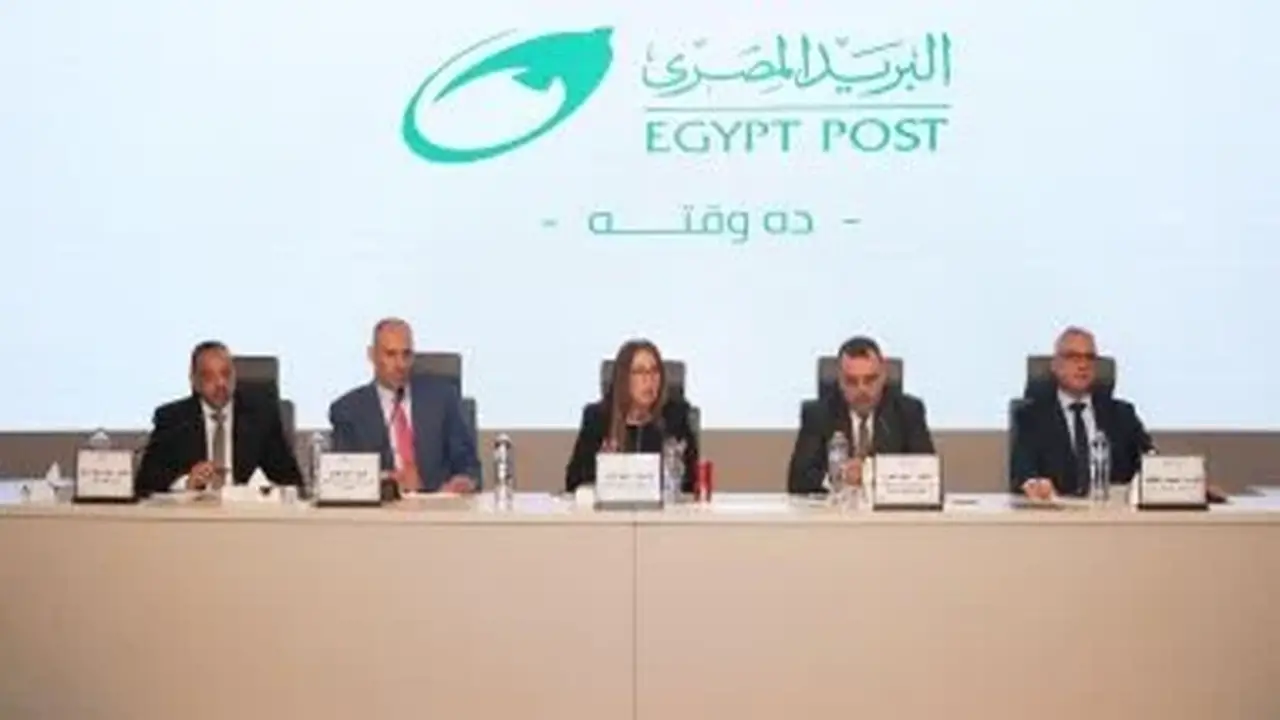 داليا الباز: تطبيق منظومة جديدة لتقييم أداء العاملين وربطها بالإنتاجية