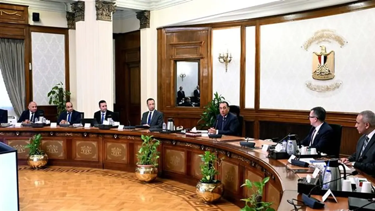 رئيس الوزراء يتابع استعدادات تنفيذ التعداد العام للسكان والإسكان والمنشآت 2027