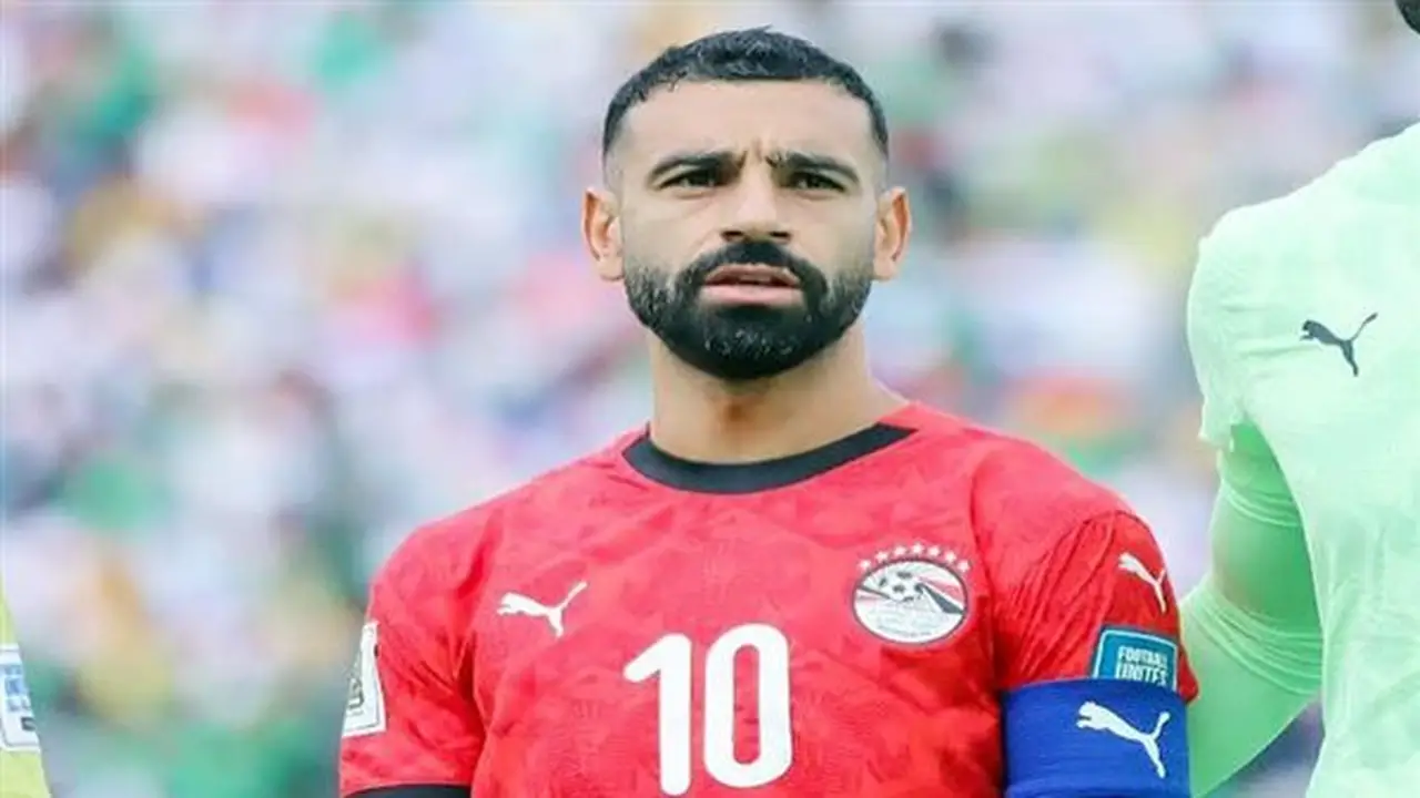 رامي عباس يثير الجدل حول مستقبل محمد صلاح: لا أعلم أين سيلعب الموسم المقبل