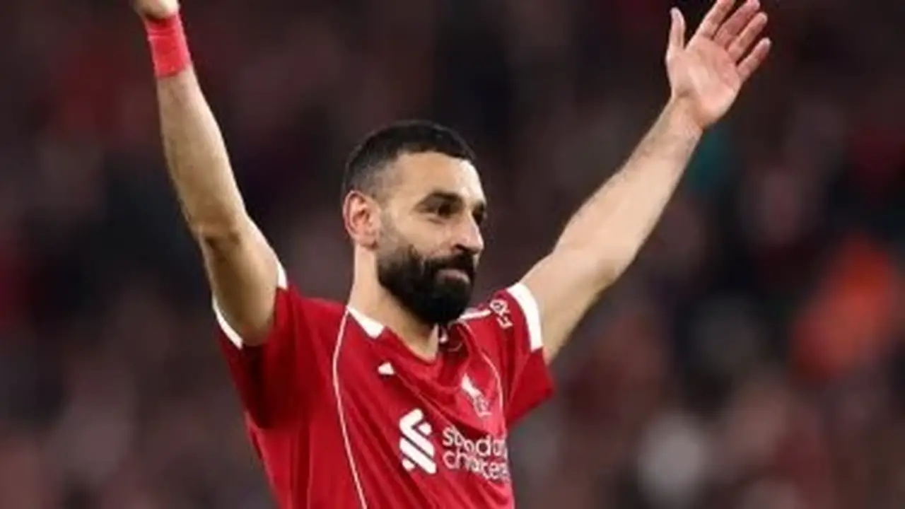 رجل أعمال تركي ينفي ارتباطه بتمويل صفقة انتقال محمد صلاح إلى بشكتاش
