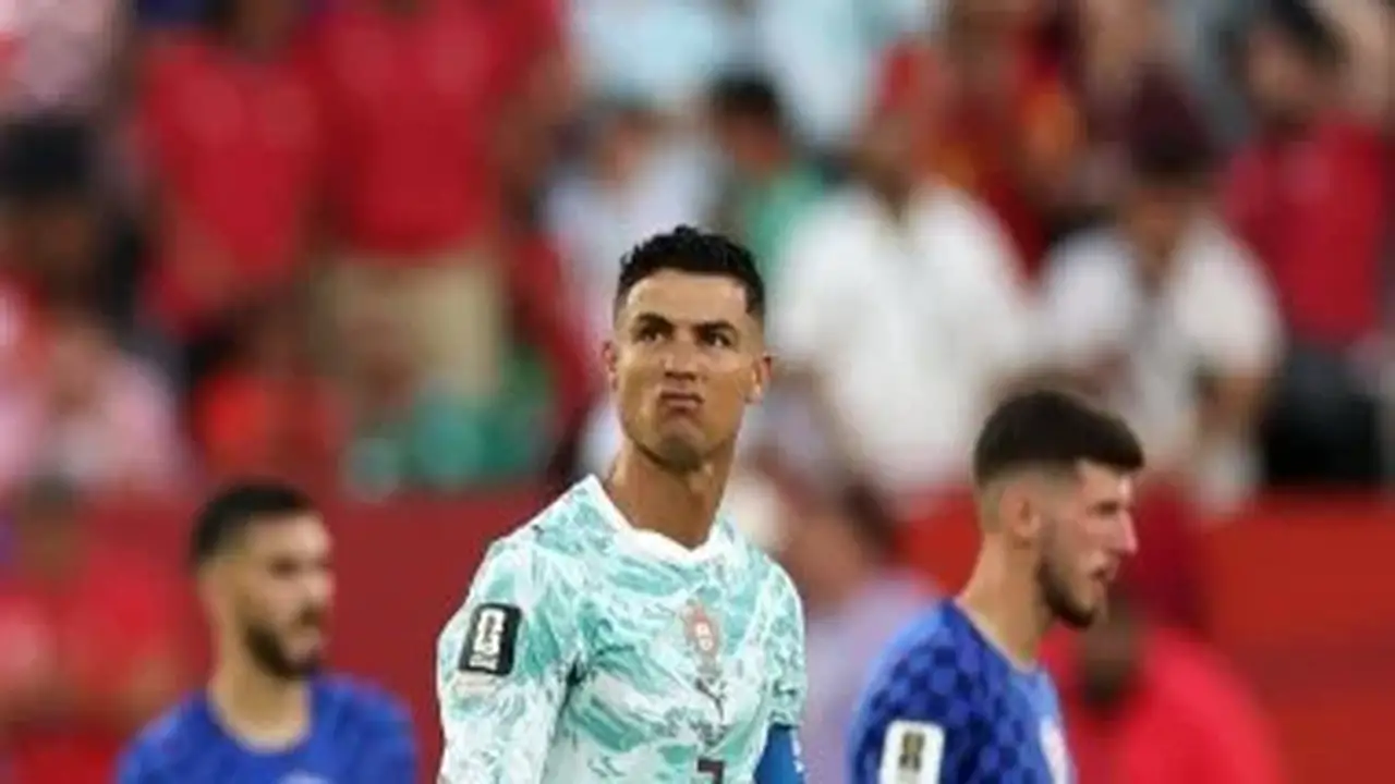 رونالدو يؤجل اتخاذ قرار بشأن مستقبله الدولي بعد الخروج من كأس العالم 2026