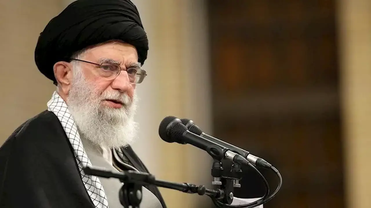 امتحان إيراني يتناول تداعيات اغتيال علي خامنئي واختيار نجله خلفًا له