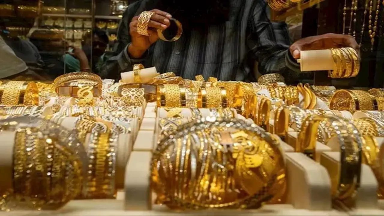 سعر الذهب في مصر اليوم الأربعاء 15 يوليو 2026 مع بداية التعاملات الصباحية