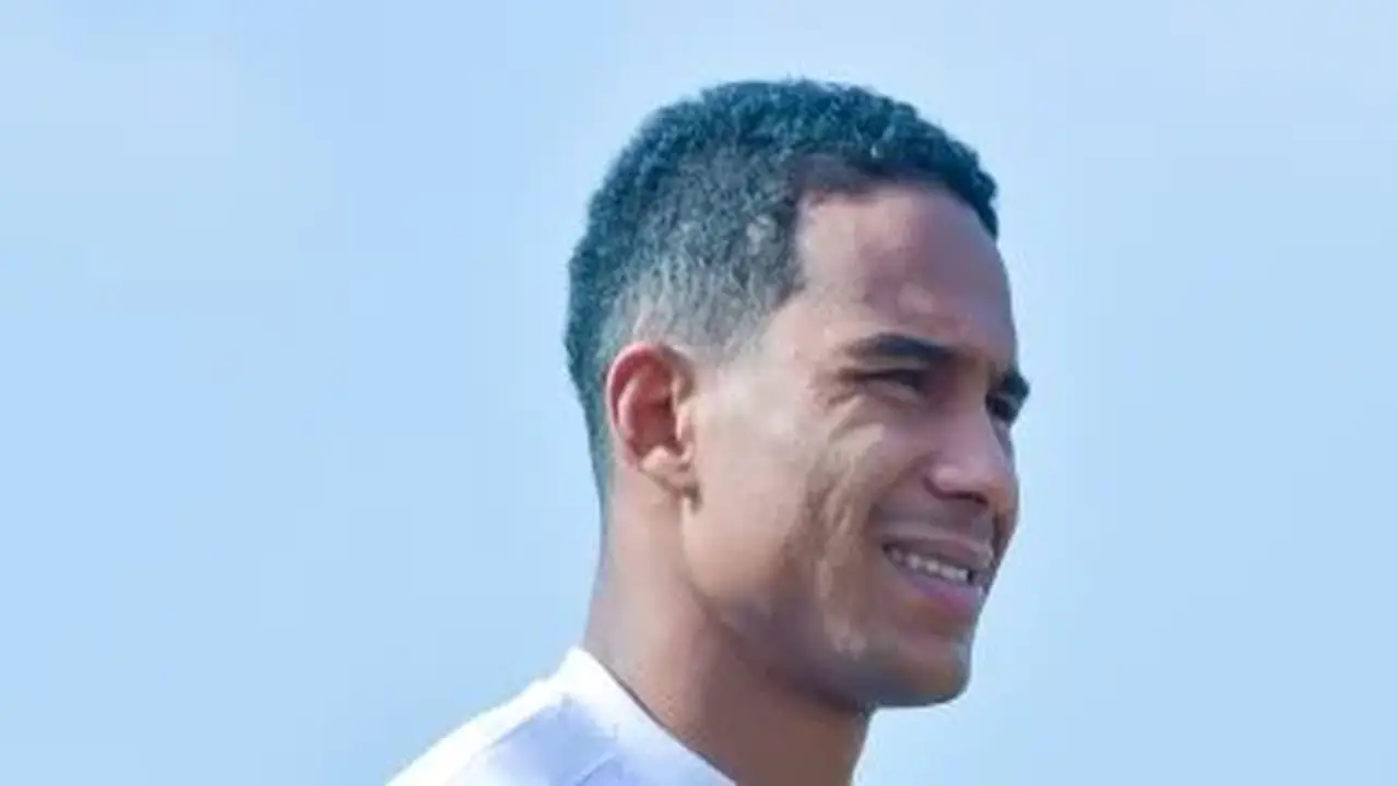 سيف الجزيري يعود إلى الزمالك مع بدء فترة الإعداد للموسم الجديد