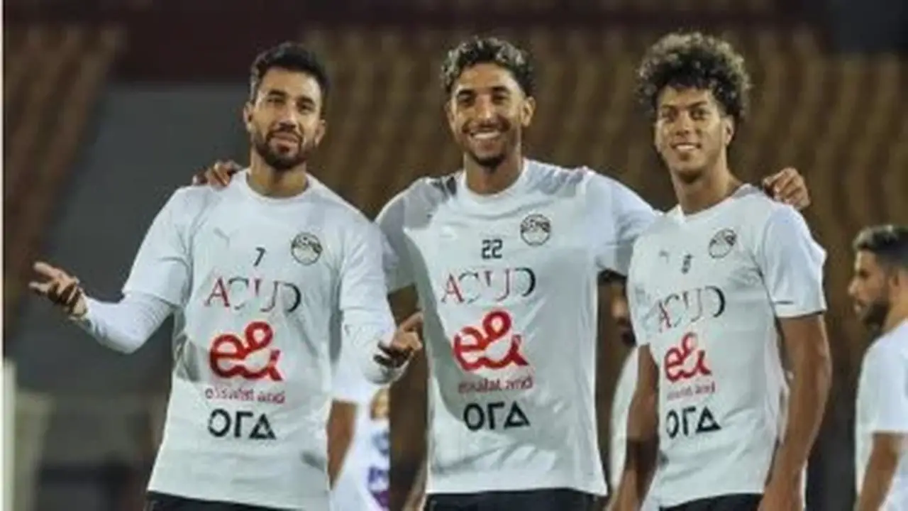 موهبة لاعبي منتخب مصر في تقليد نجوم الفن.. فيديو مميز