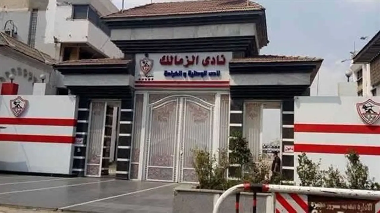 شبانة: الزمالك سيحصل على الرخصة.. وحرمانه يضر بالكرة المصرية