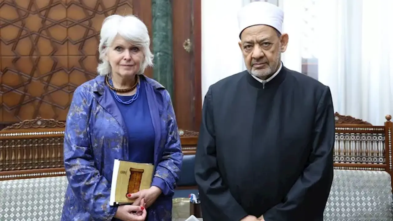 شيخ الأزهر يستقبل سفيرة فرنسا لحقوق الإنسان لبحث قضايا الحريات