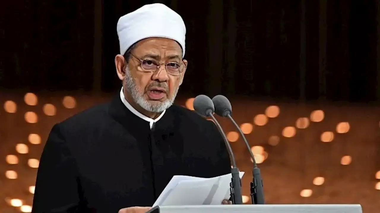 شيخ الأزهر يكلف الدكتور محمود صديق برئاسة جامعة الأزهر بشكل مؤقت