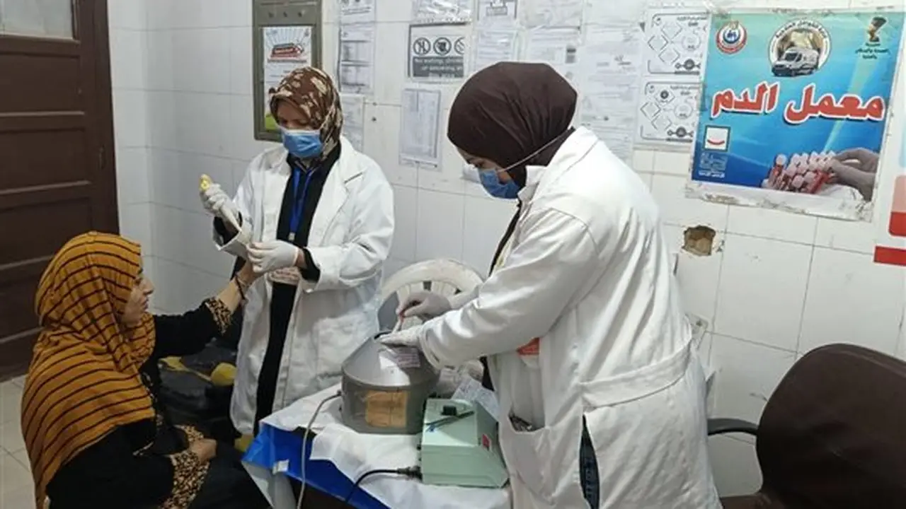صحة المنيا تقدم 1529 خدمة طبية في سمالوط