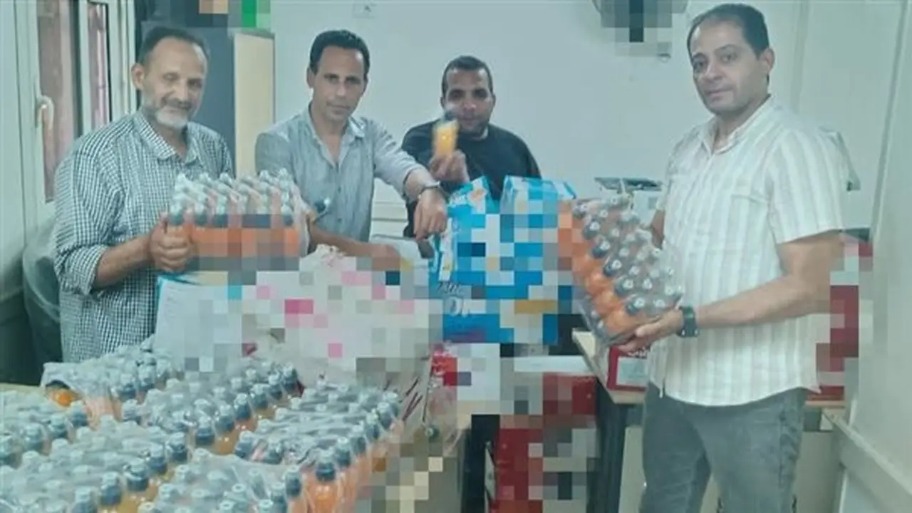 ضبط 2230 قطعة وعبوة من المواد الغذائية والعصائر في مخازن بالبحيرة
