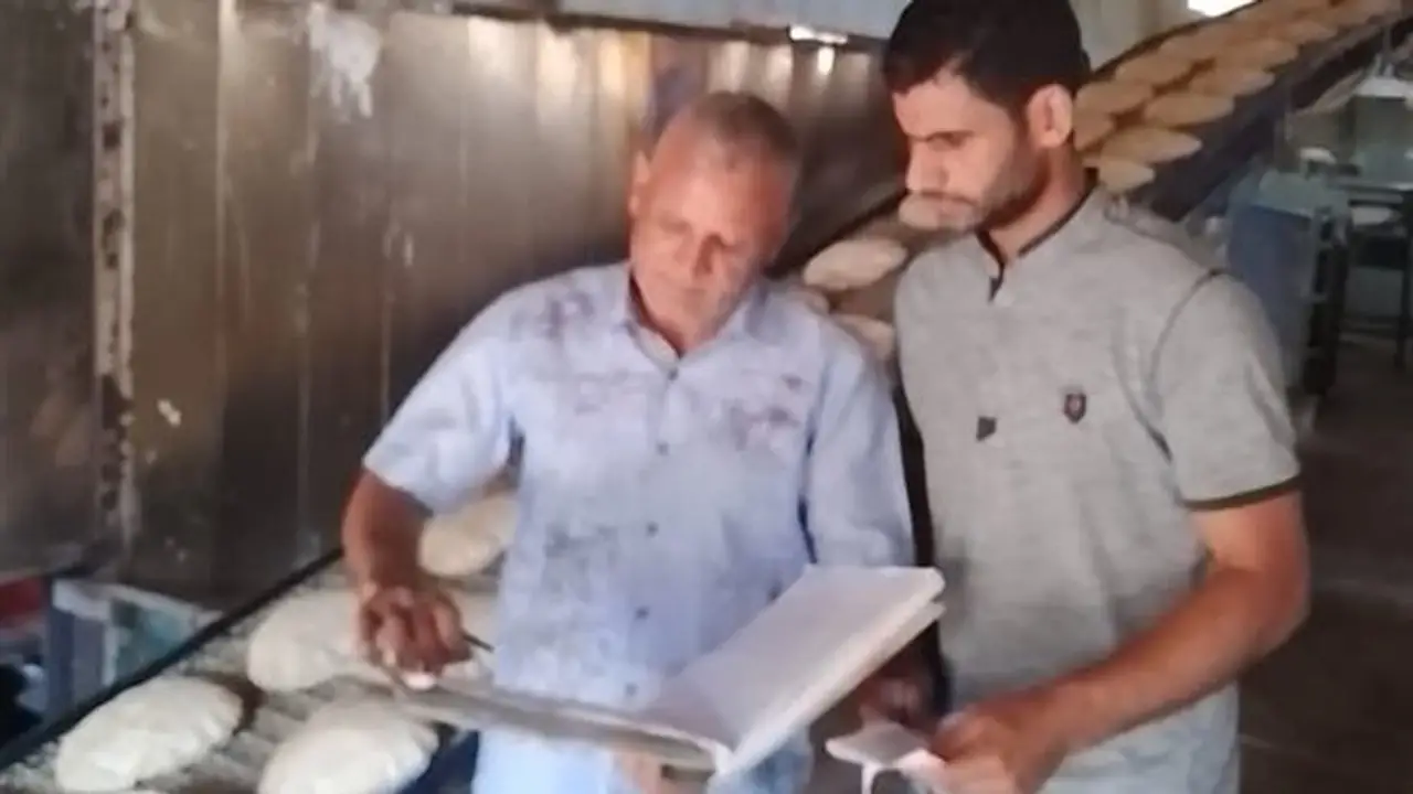 ضبط 4 تجار من مشروع “جمعيتي” لقيامهم بغلق محالهم خلال مواعيد العمل الرسمية بالبحيرة