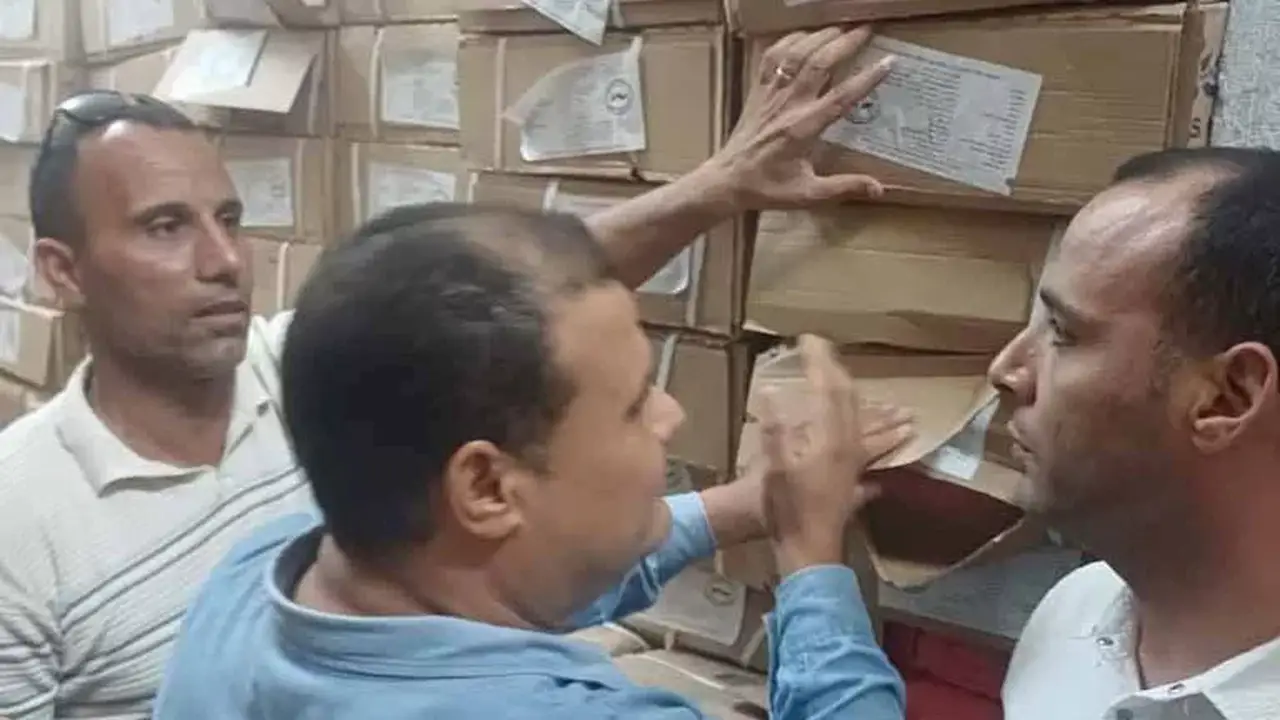 ضبط 59 طنًا من أسماك الهارنج الفاسدة في حملة رقابية بالبحيرة