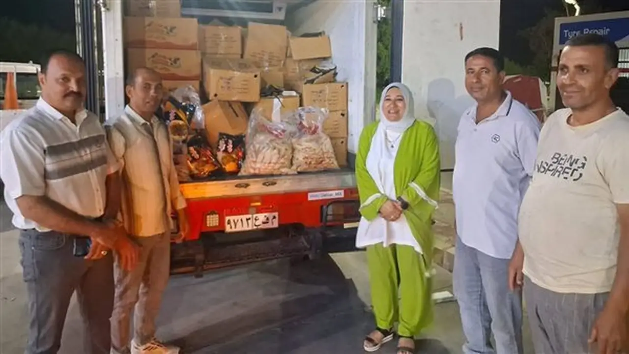 ضبط 700 كيلو من البرجر والكفتة والدجاج الفاسد في الفيوم