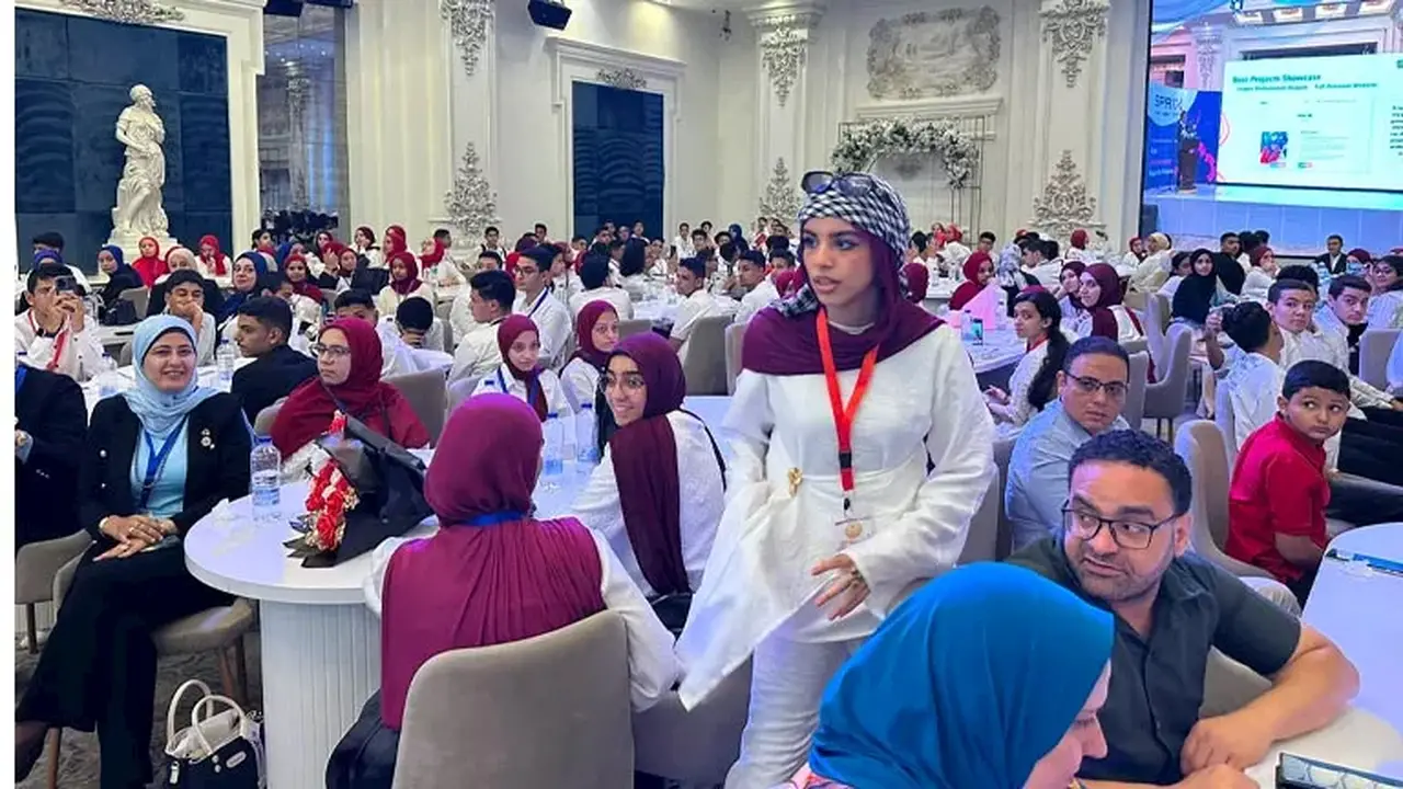 طالبة من الشرقية تحقق المركز الأول في البرمجة والذكاء الاصطناعي