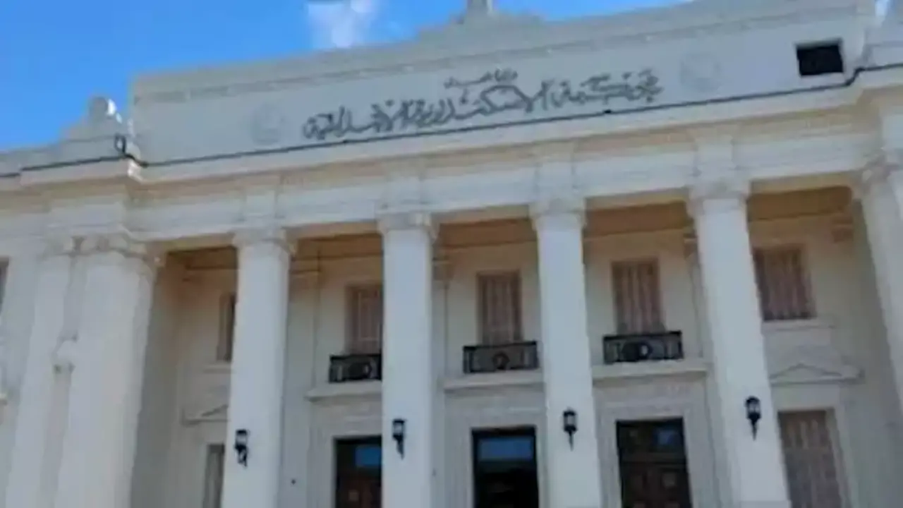 تأييد حكم الإعدام للقاتل الذي طعن زوجته أمام طفلتيه في الإسكندرية