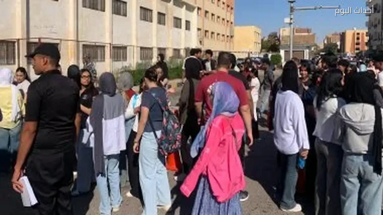 طلاب الثانوية العامة: امتحان الجغرافيا سهل والأسئلة مباشرة وبعضها من نماذج الوزارة