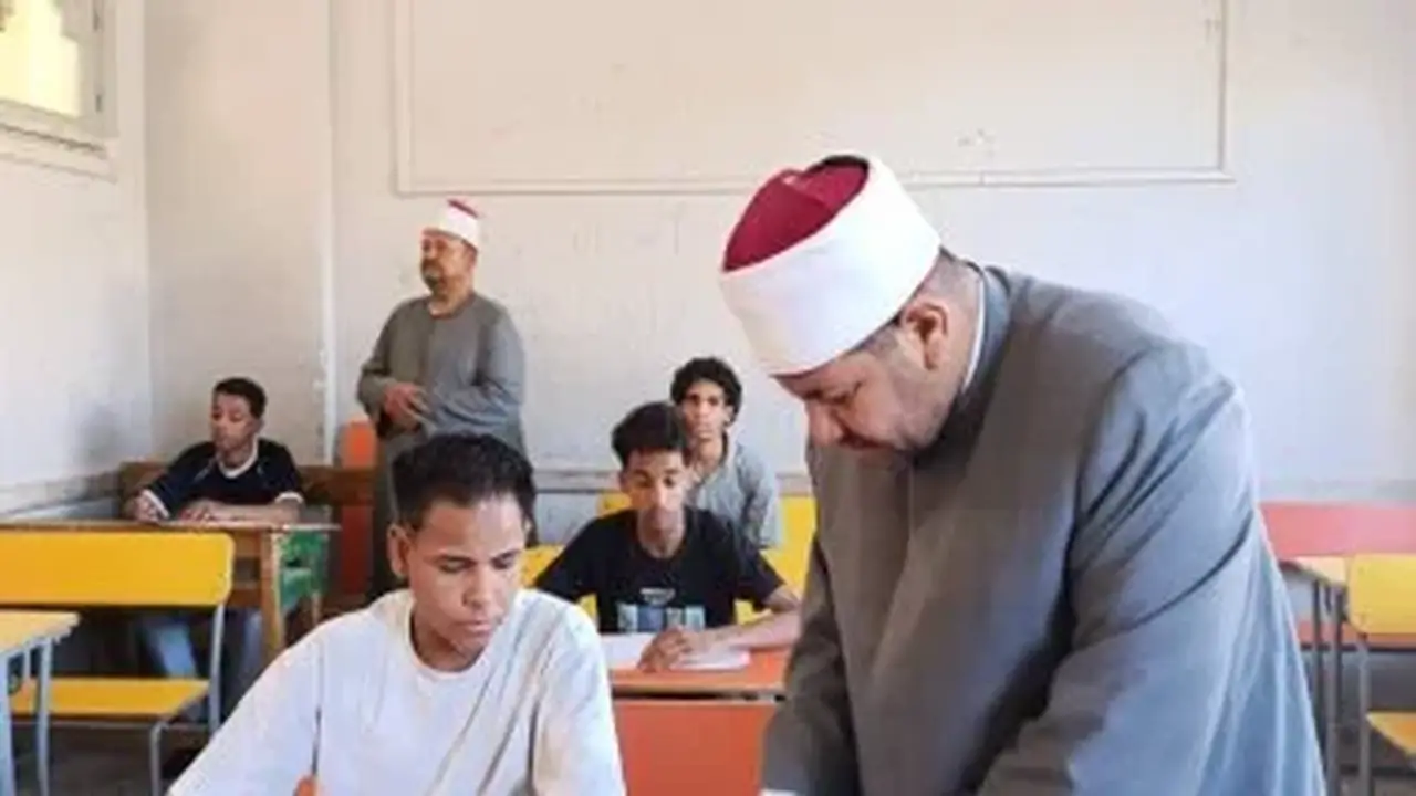 انطلاق امتحانات الدور الثاني لصفوف النقل بالمعاهد الأزهرية غدًا