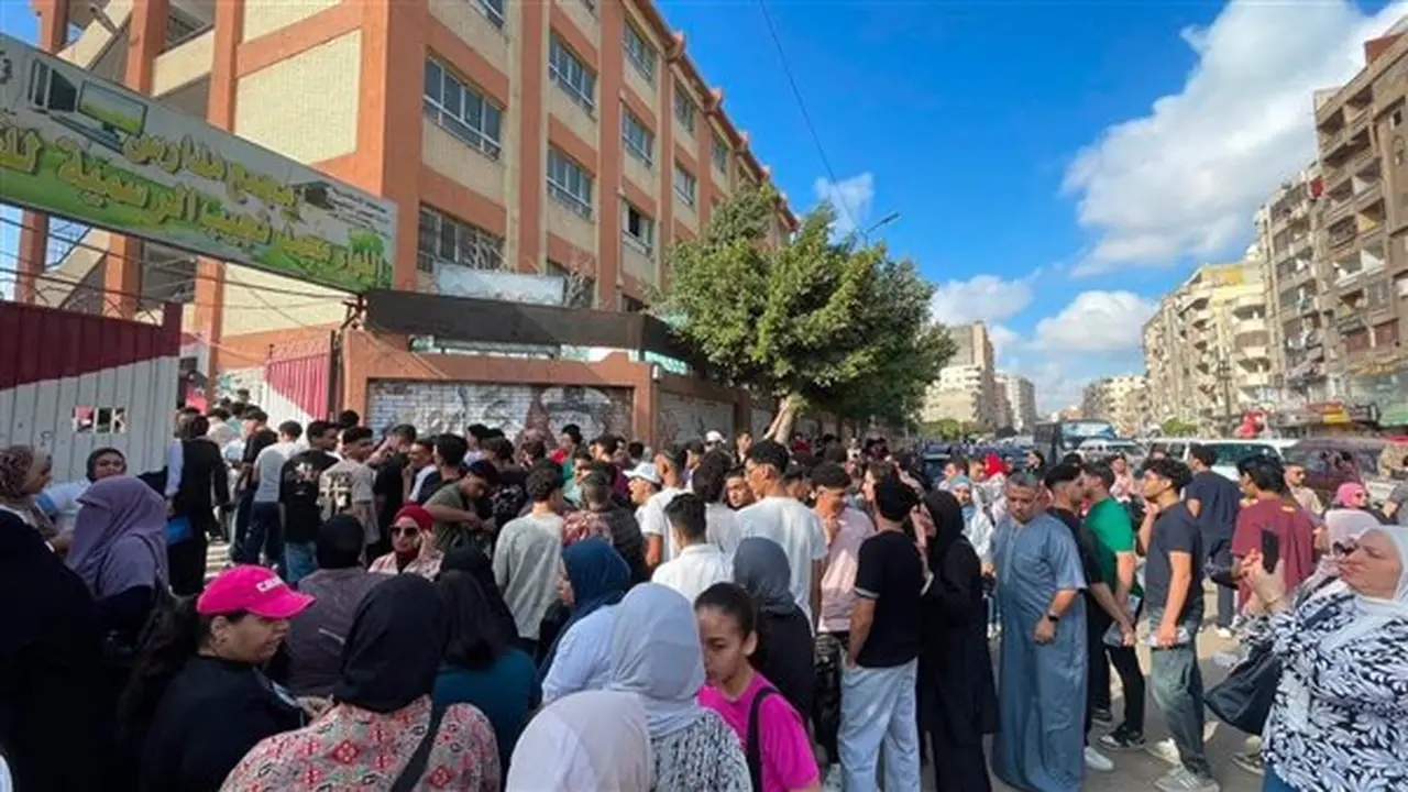 استياء واسع بين طلاب الثانوية العامة بالإسكندرية بعد امتحان الرياضيات البحتة