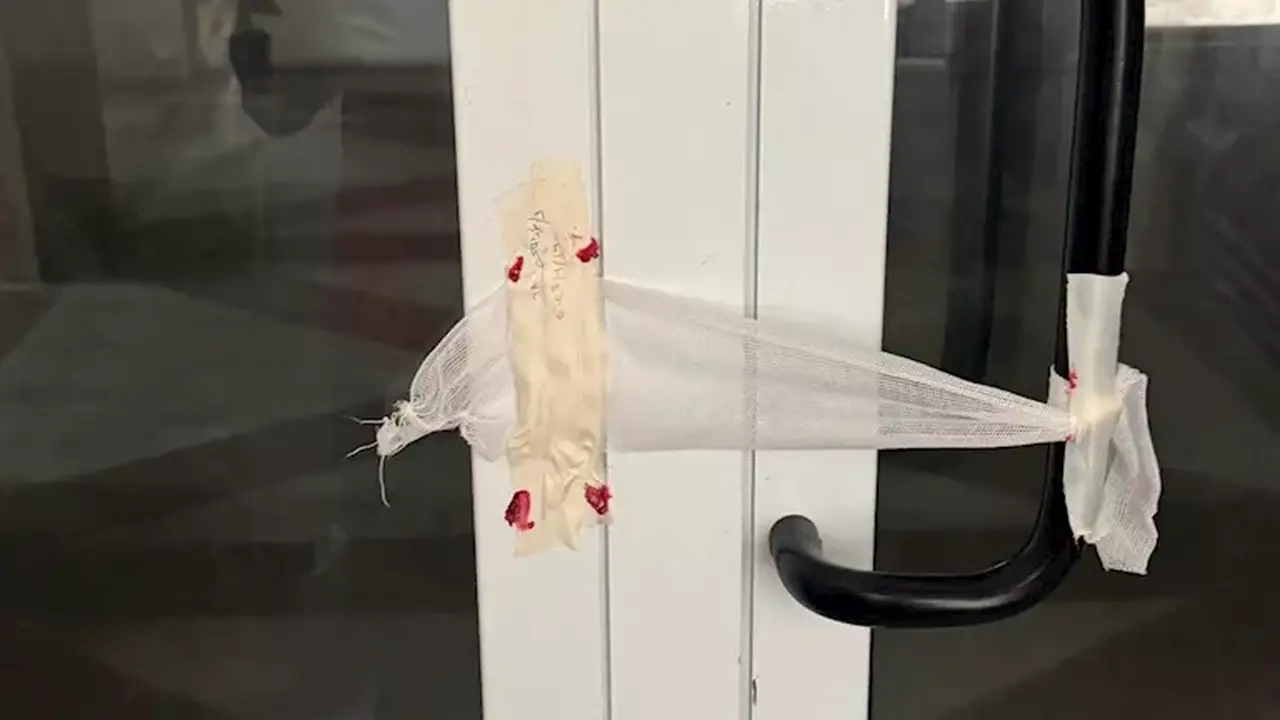 غلق 4 عيادات ومركز تجميل غير مرخص في بورسعيد