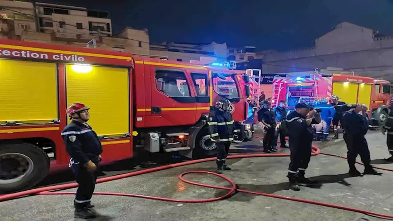 فاجعة في الجزائر: 11 قتيلاً و19 مصابًا في حريق بمؤسسة للطفولة