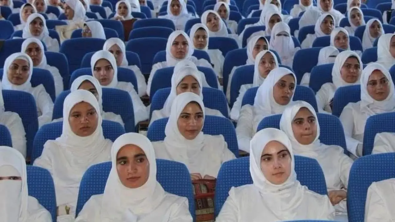 فتح باب التقديم لمدارس التمريض في الوادي الجديد: الشروط والمواعيد