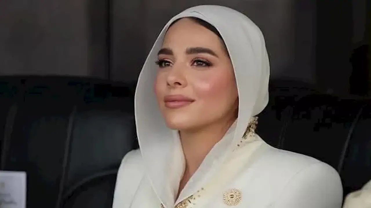 فستان آية السيسي يجذب الأنظار في افتتاح الأوكتاجون: تفاصيل التصميم ومصممته تكشف كواليس الإطلالة
