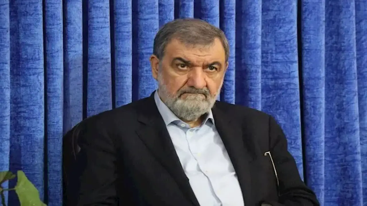 مستشار خامنئي: أمريكا ستفشل في المفاوضات وستمزق توقيعها بنفسها في ظل توترات هرمز
