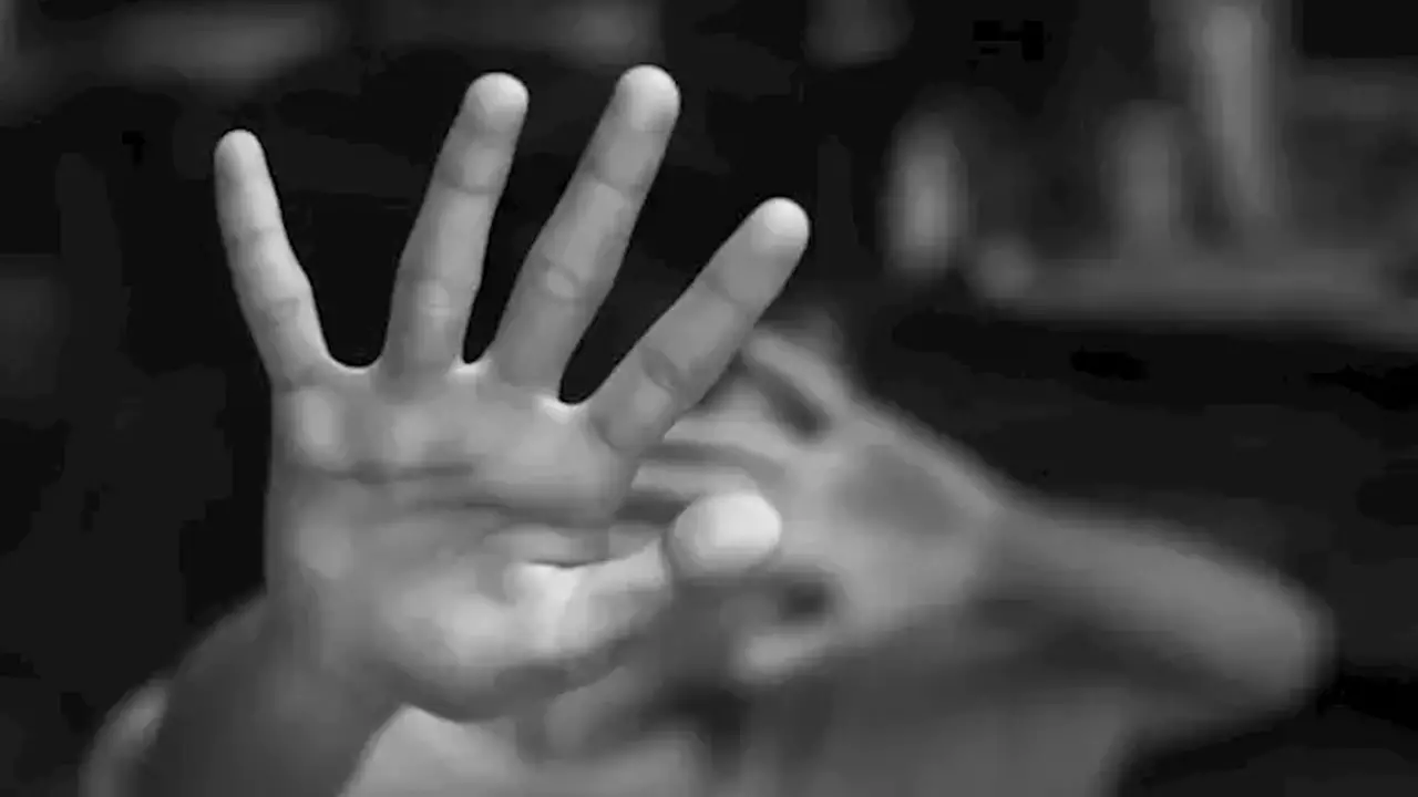 فيديو يوثق اعتداء على طالب في الدقهلية بسبب مشادة أثناء اللعب