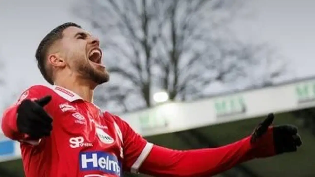 فيفا يفرض عقوبة جديدة على الزمالك بإيقاف قيد اللاعبين لثلاث فترات بسبب مستحقات أيك السويدي