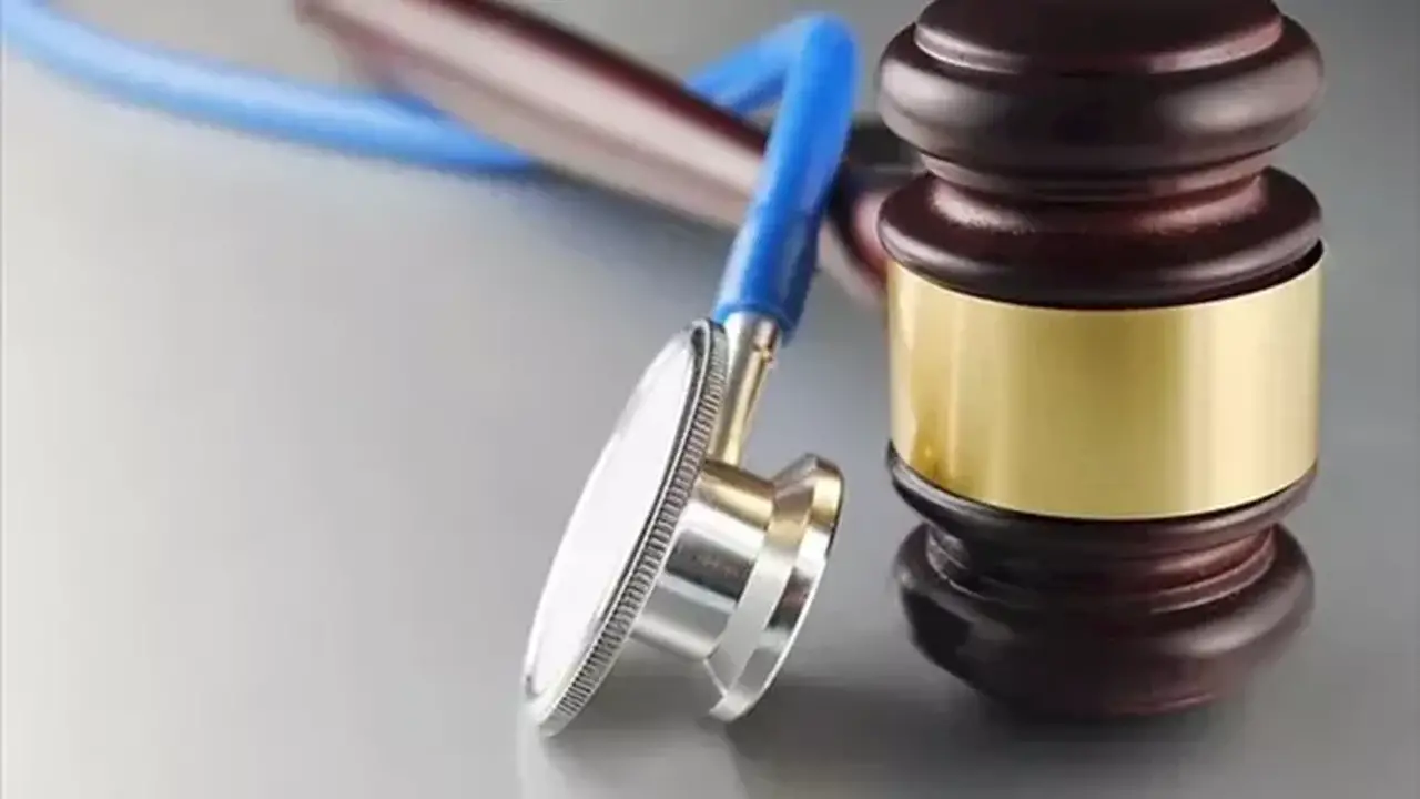 قانون المسئولية الطبية: الحالات المسموح فيها بإفشاء سر المريض