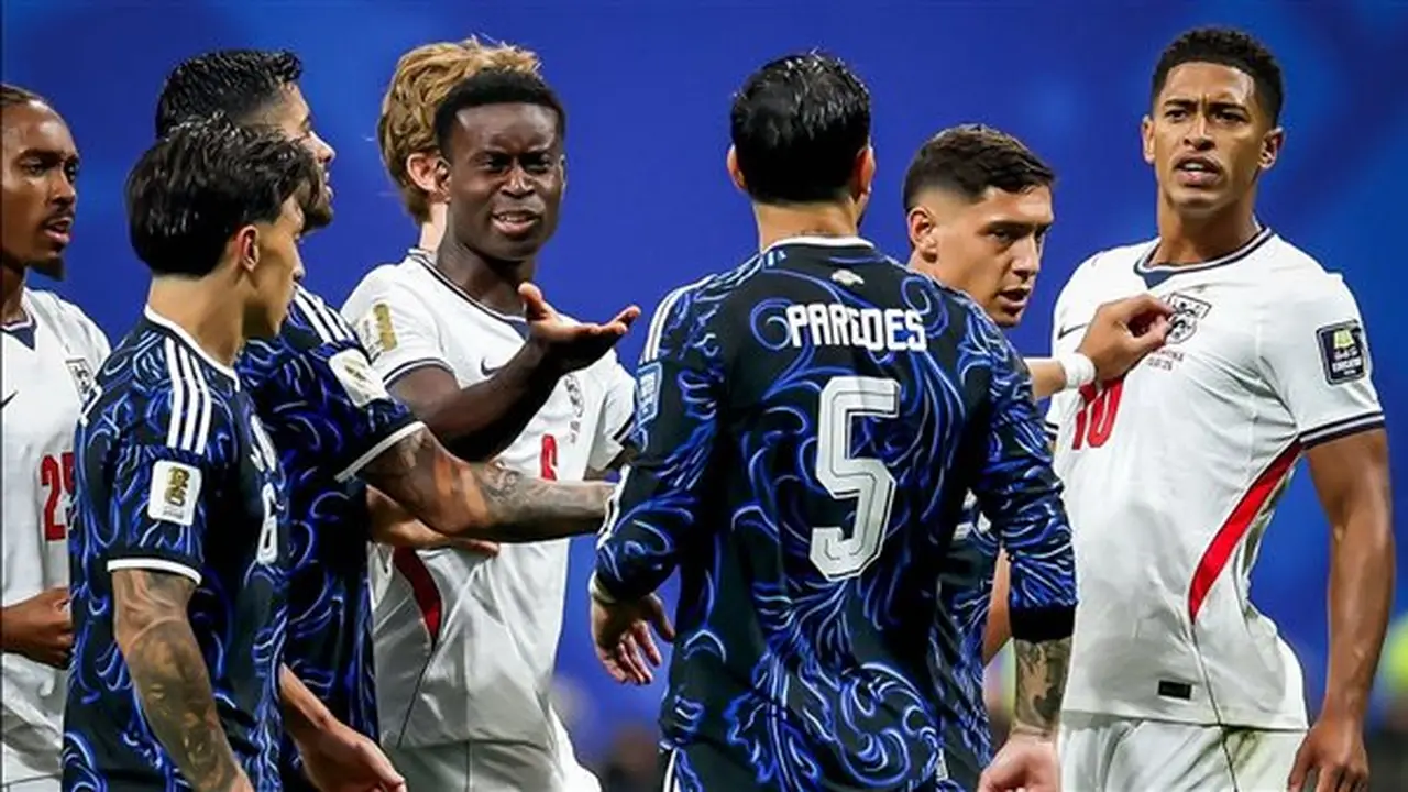 كأس العالم: إنجلترا تتقدم بهدف جوردون أمام الأرجنتين بعد 60 دقيقة من المباراة