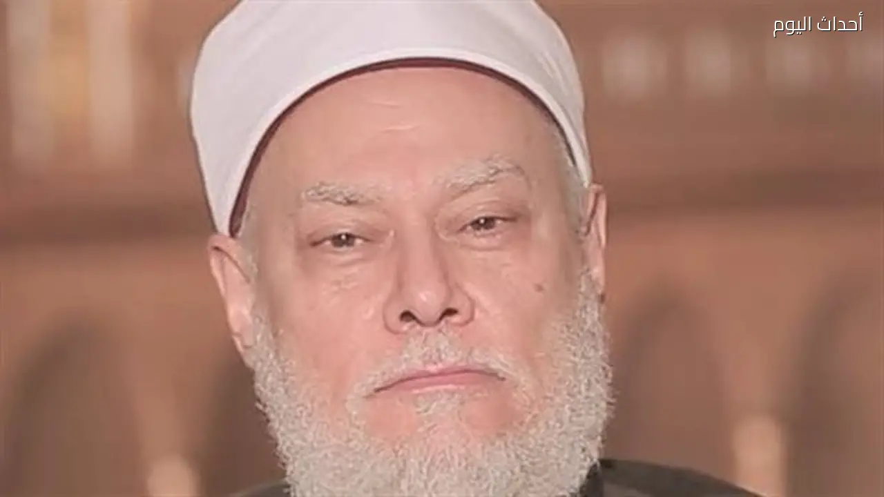 كيفية اكتمال أدب الإنسان مع الله تعالى: توضيحات علي جمعة