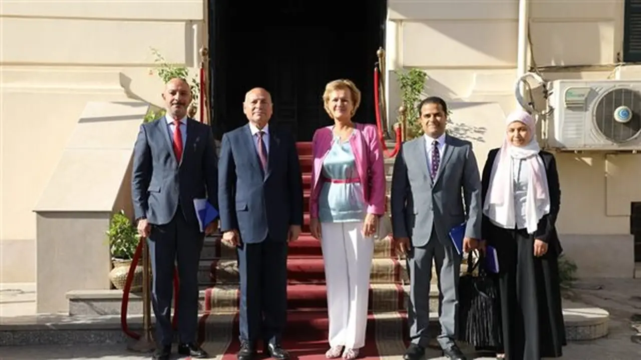 محافظ القاهرة يستقبل سفيرة الاتحاد الأوروبي لتعزيز سبل التعاون المشترك