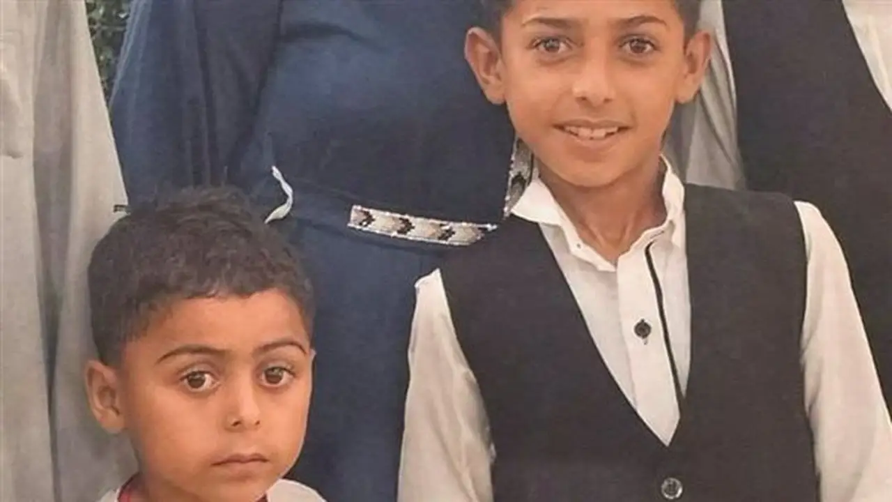 وداع مؤلم لشقيقين غرقا في أبو المطامير وسط حزن عميق