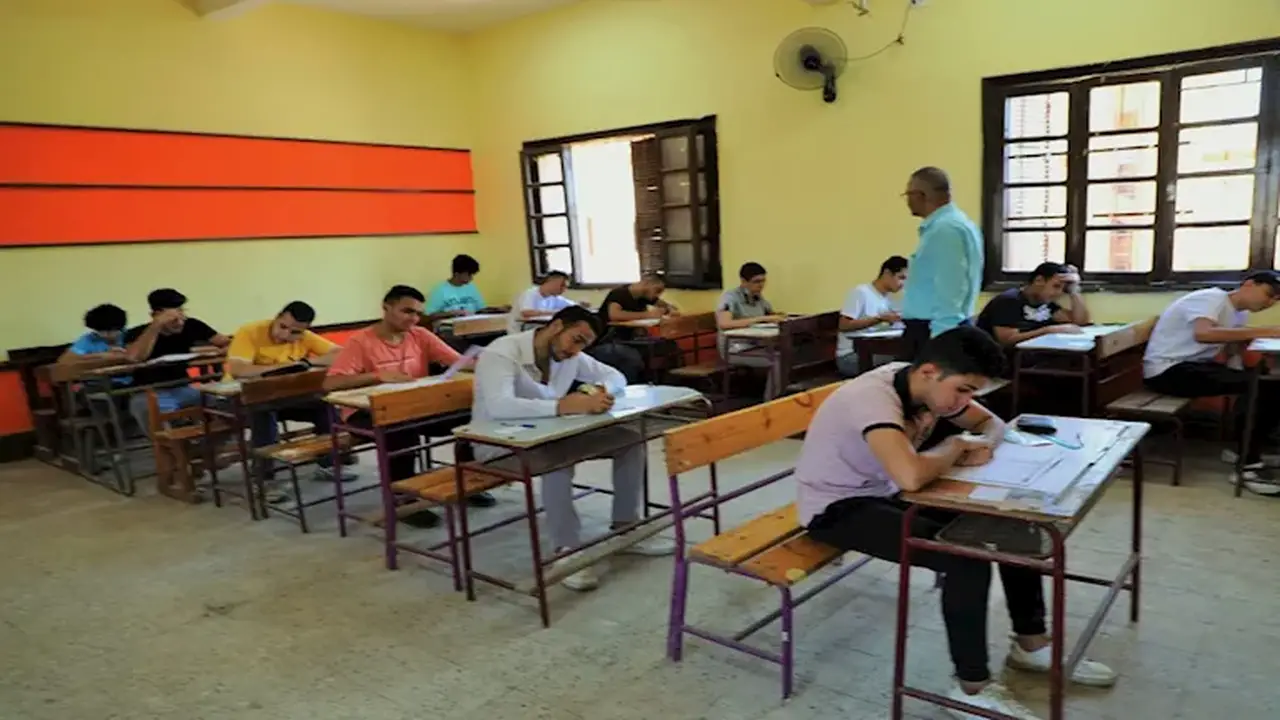قائمة الجامعات الأجنبية المعتمدة بتنسيق 2026 لطلاب الثانوية والشهادات المعادلة