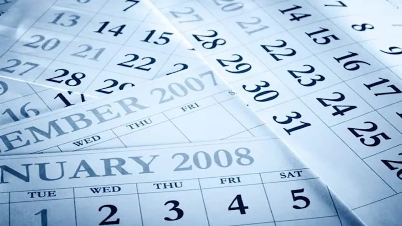 موعد الإجازة الرسمية المقبلة في 2026 للقطاعين العام والخاص