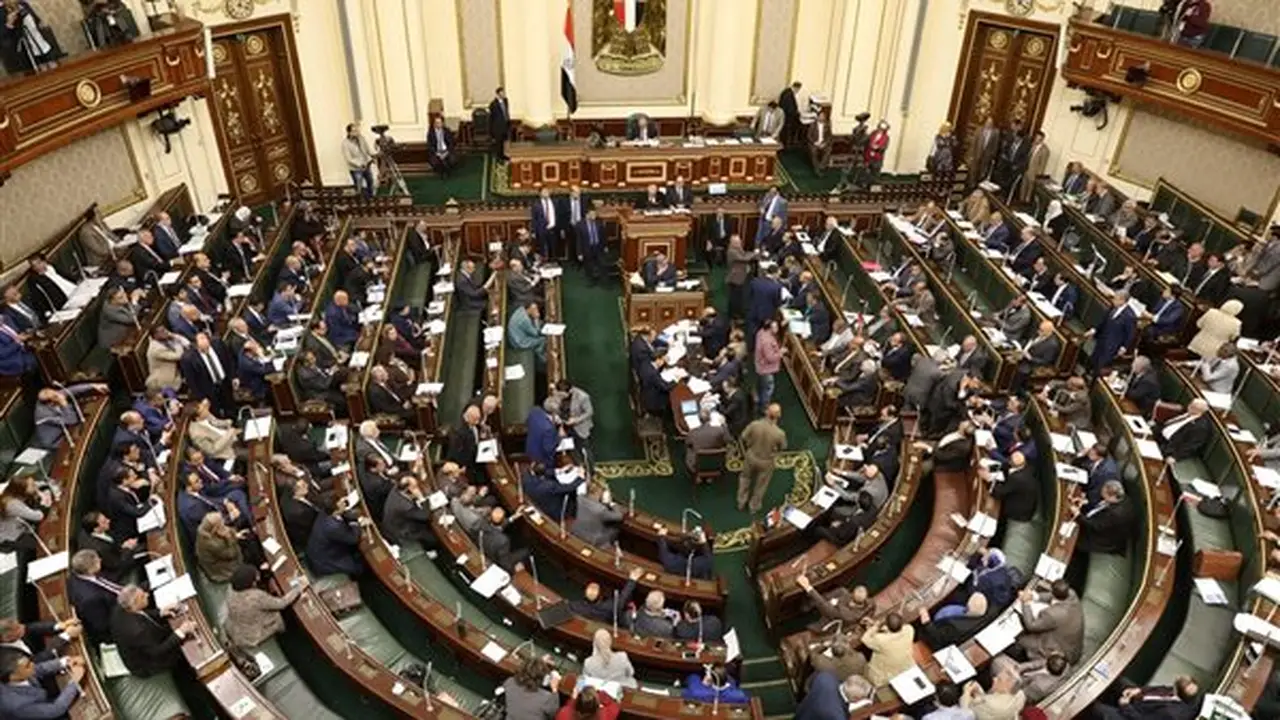 مجلس النواب يقر تعديلات النظام الأساسي للكلية الفنية العسكرية