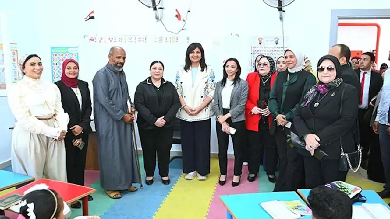 محافظ البحيرة: مركز دمسنا نموذج متكامل لبناء الإنسان وتمكين الأسرة